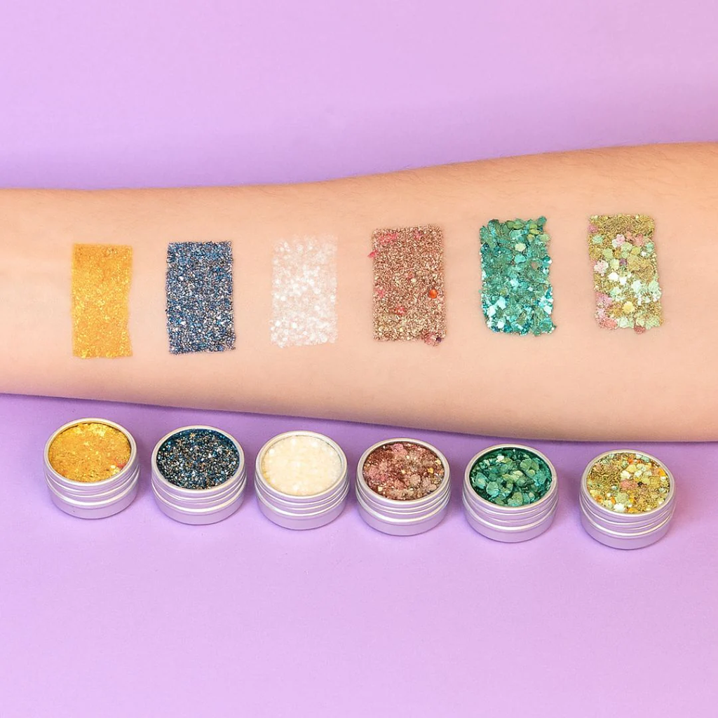 Web_Photo_Kit_Paillete_Bestellers_swatchs_pots_paillettes.jpg.webp