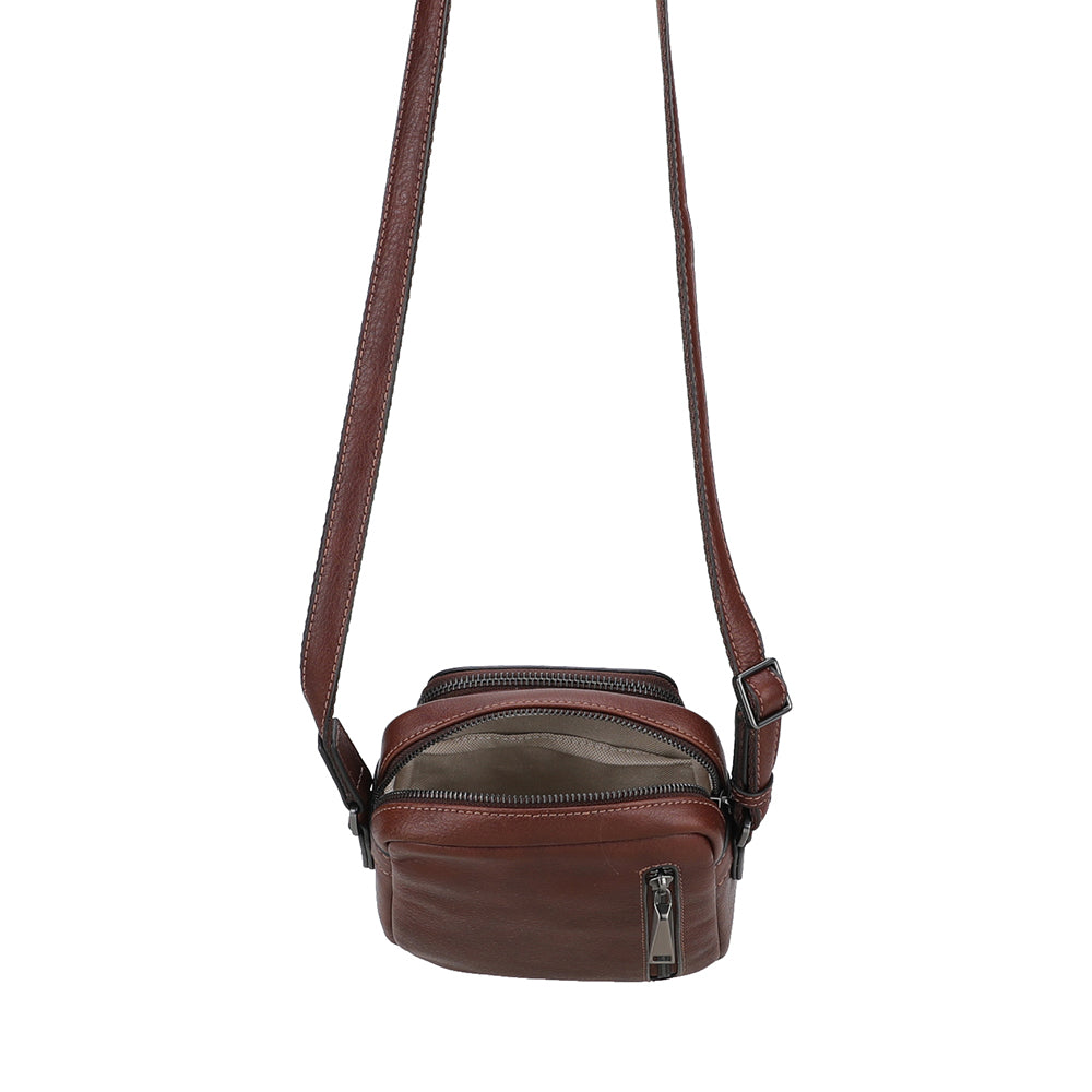 2628-05 Châtaigne - Petit sac travers cuir Nairo - ARTHUR & ASTON 4