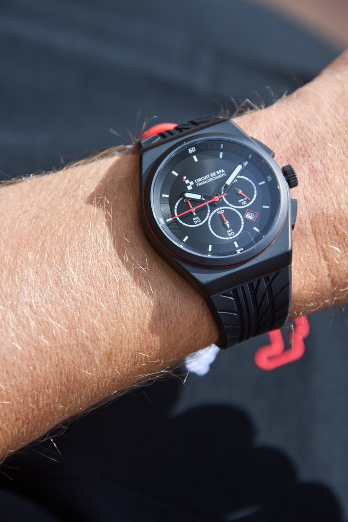 Montre noire chrono Spa-Francorchamps 